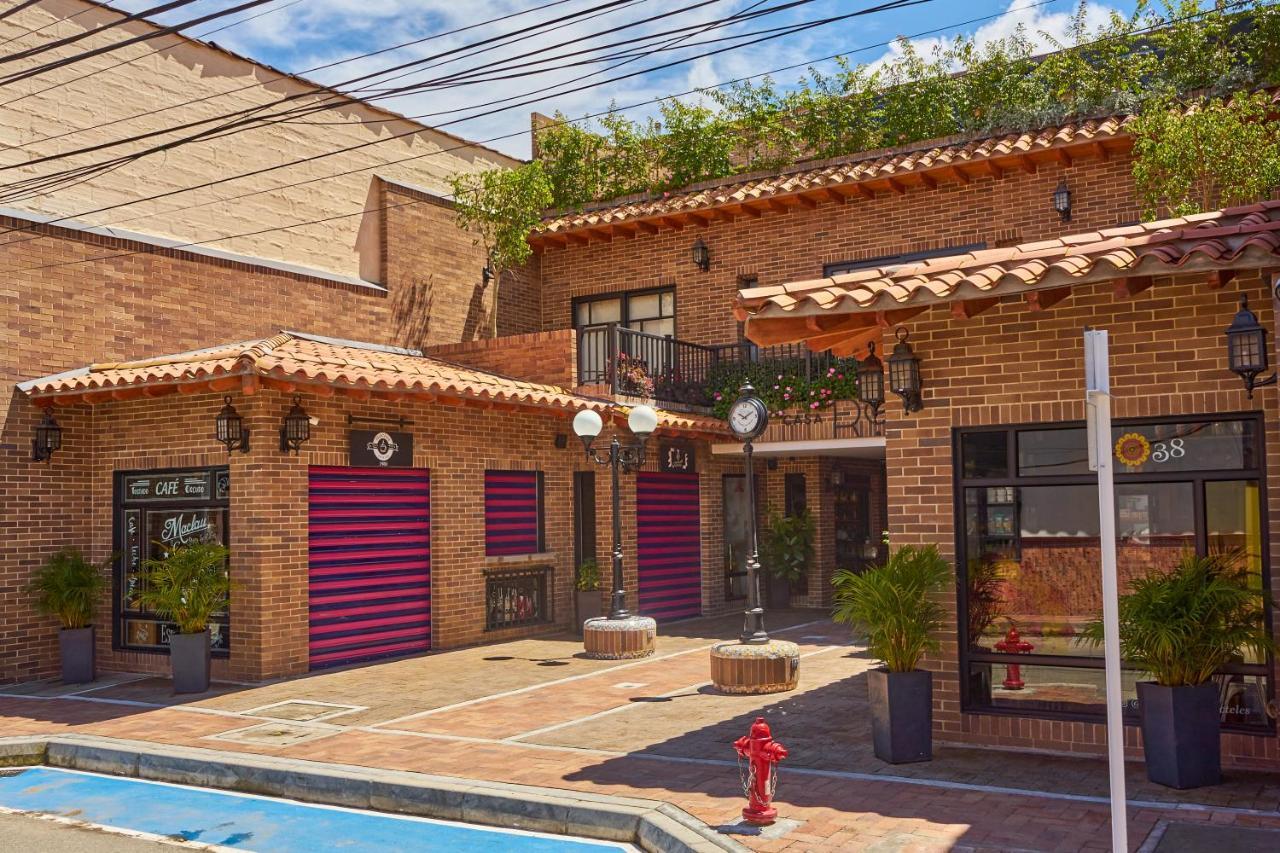Carmen de Viboral Casa Rose Hotel מראה חיצוני תמונה